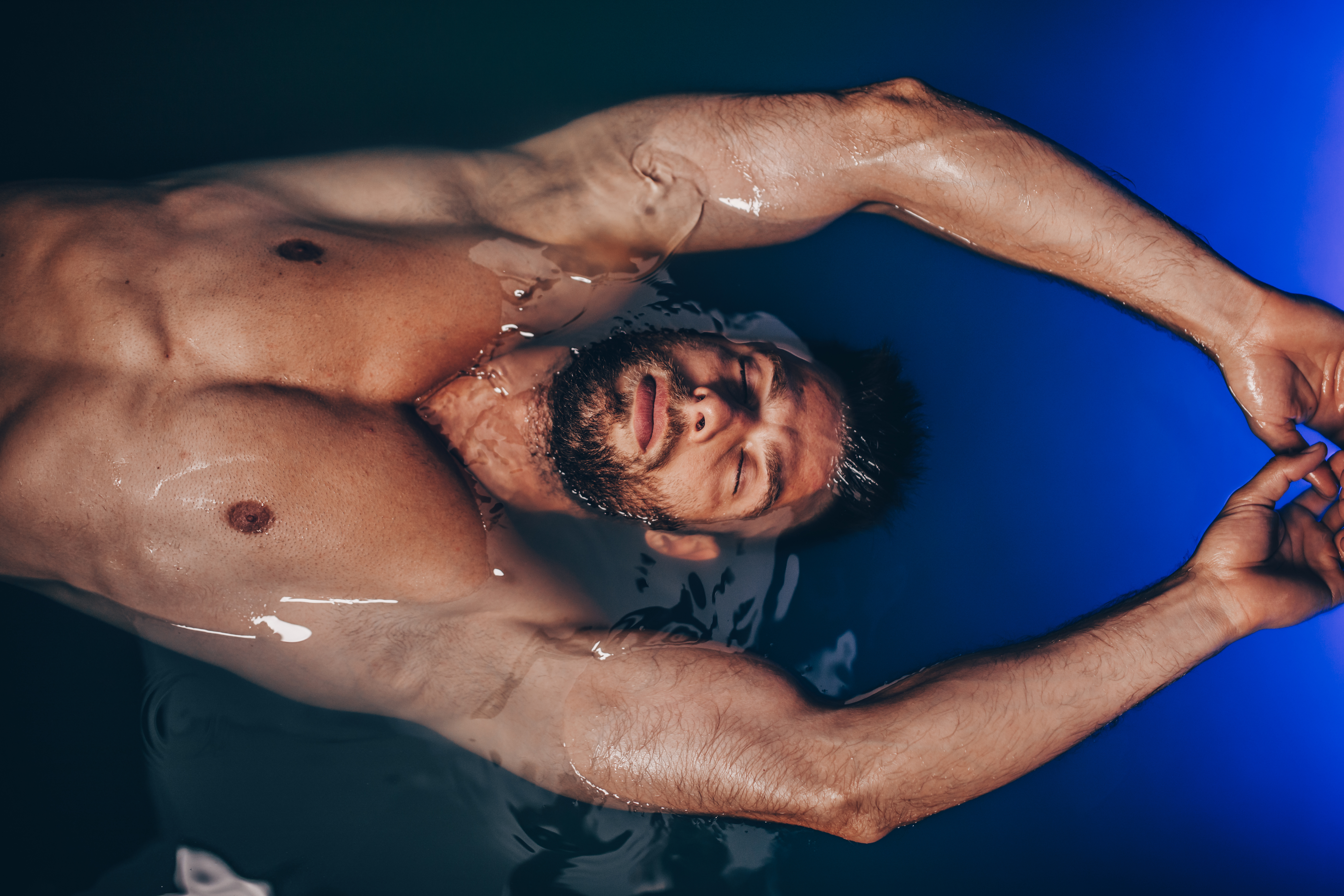 A man experiencing float therapy in Jacksonville, NC